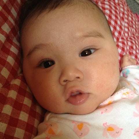 こんなアヒル口？くちばし？富士山？ とーーーーっても可愛いけど将来どうなる？🫨💓笑 同じくちばしの赤ちゃんいるかな？🥹あ、このフエキはからっぽです！☝🏻アヒル口富士山 くちばし 仲間を探しています赤ちゃんのいる生活 男の子ベビー かわいい おもしろ画像