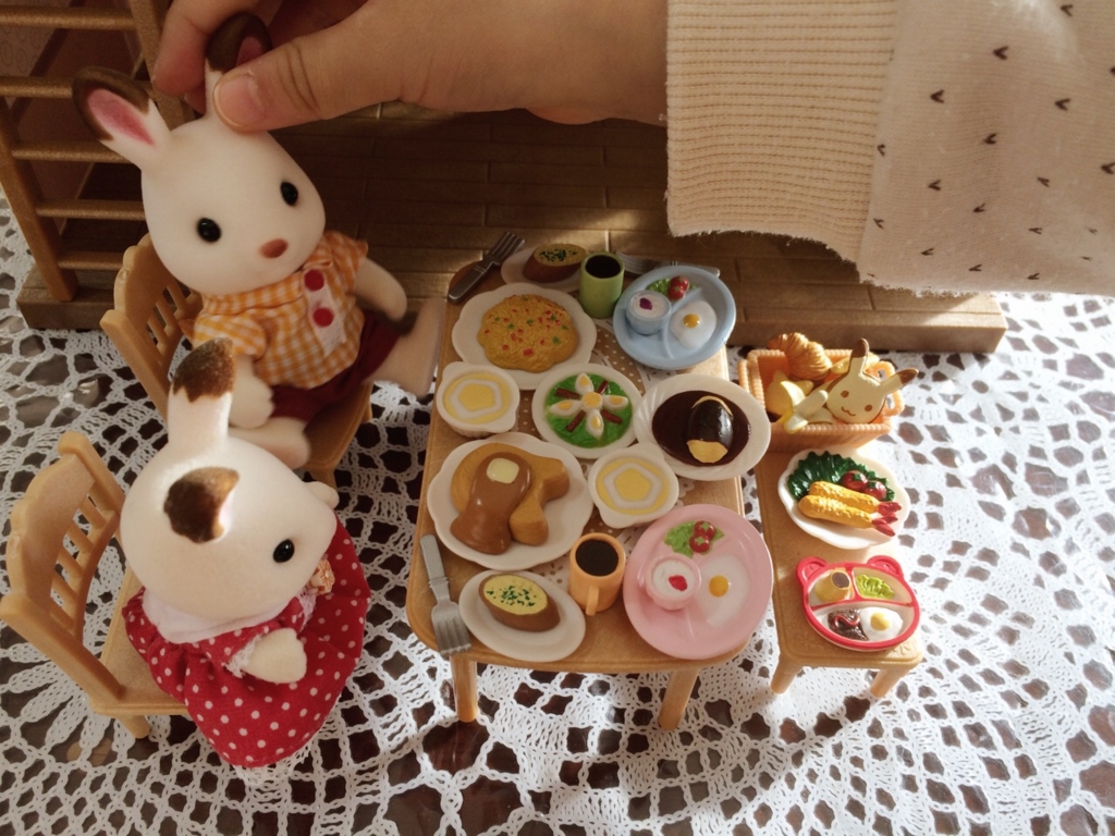 100均材料DIY シルバニアファミリーのお庭づくり♪ミニチュアお庭を作ったよ⭐︎ - YouTube