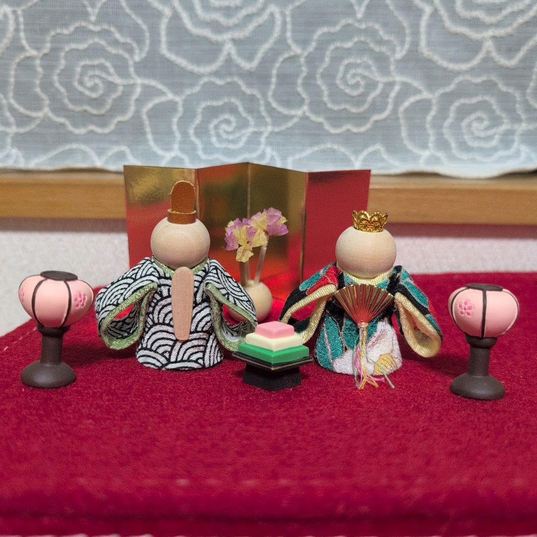 楽天市場 雛人形 コンパクト かわいい おすすめ ひな人形 親王飾り 小さな インテリア お雛様 初節句 小さい 間口36センチ 可愛いお顔 送料無料ひなの雛: 人形のあいはる楽天市場店