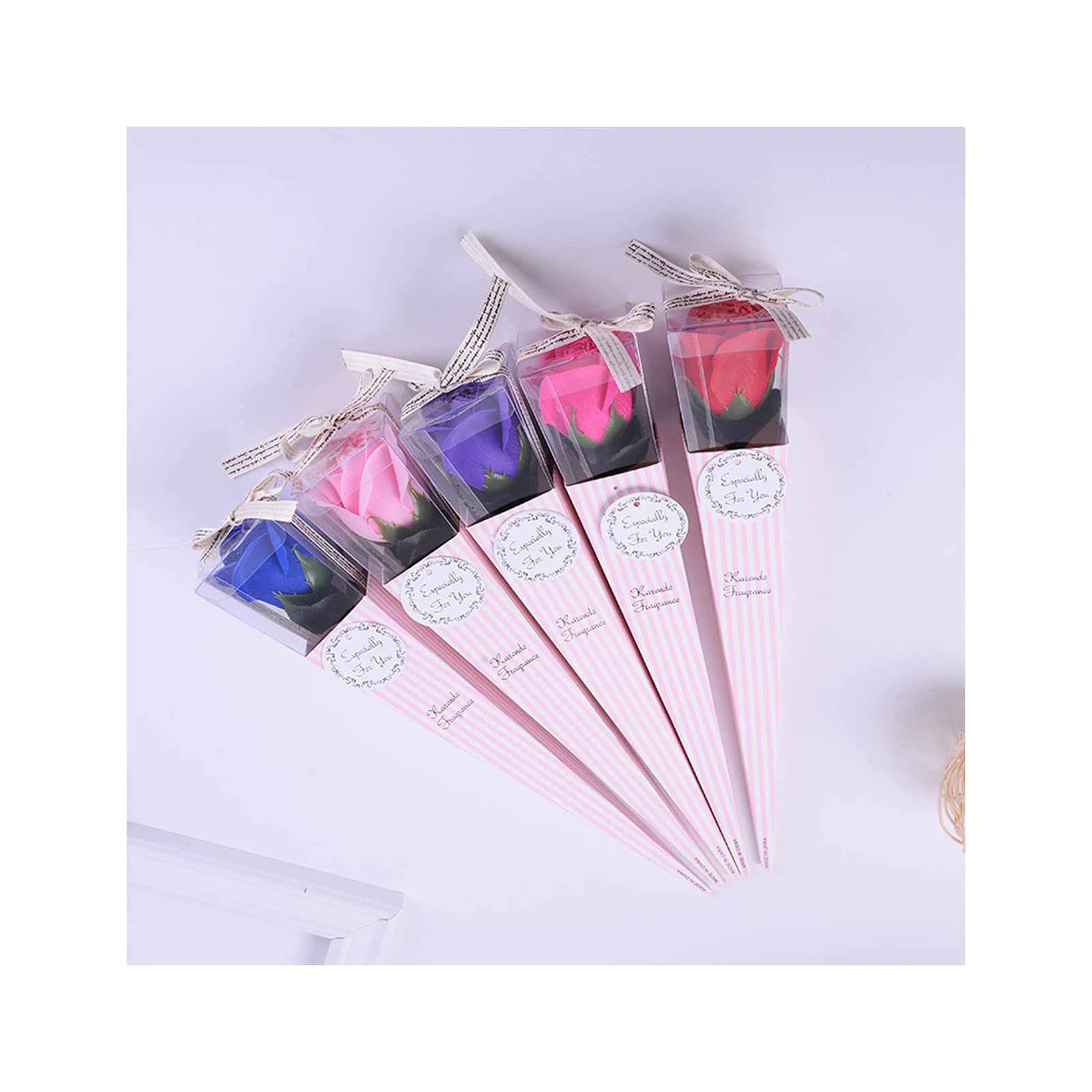 スプリングギフト特集卒園・卒業祝い、退職・就職祝いに春らしい華やかな花束noemie ノエミ