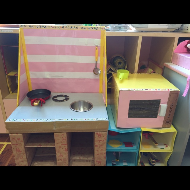 ダンボール工作！おままごとダンボールキッチン作ってみた