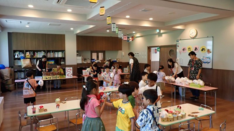 おゆうぎ会ダンス＆ミュージカルの練習風景😍あと何回寝たら、おゆうぎ会かな～❓ 同じクラスのお友だちや、他の学年と見せ合いっこをしました。横須賀市幼稚園保育園こども園 幼保連携型認定こども園横須賀中央横須賀中央駅 徒歩７分 入園説明会 未就園児