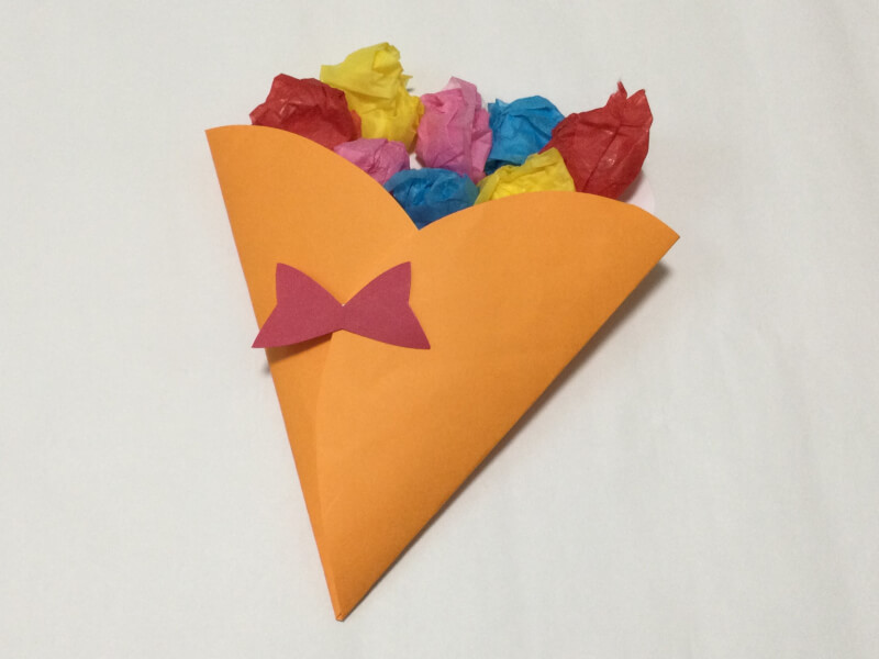 卒園式・入園式で使える花束製作３選保育士を応援する情報サイト 保育と暮らしをすこやかに ほいくらし