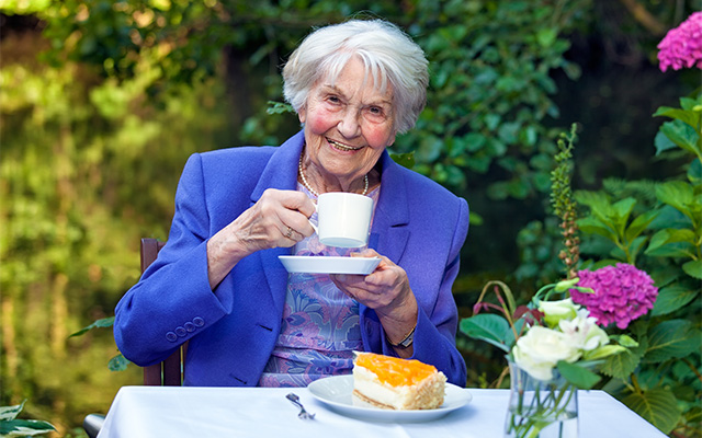 どんな風に年をとりたい？ アラサー女子に聞く、理想の「おばあちゃん像」「マイナビウーマン」