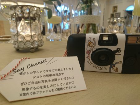 写ルンです 説明ボードA4 ウェディング カメラマン 黒板風 フラワー 送料無料Wedding *momo-noha