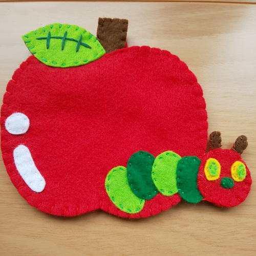 パーティーで『名札ロゼット』♪ナチュラルシックなロゼットとコラージュの教室『nanairo Collage』