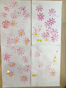 コスモスの制作歩未塾