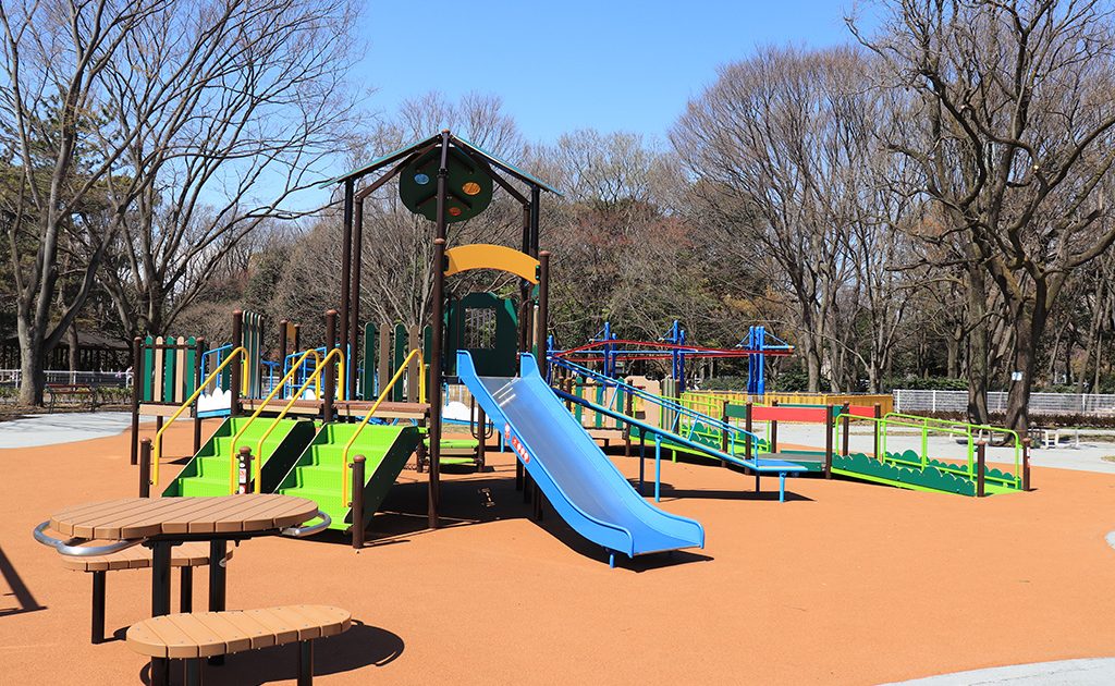 雨の多い梅雨の時期に無料で遊べる屋内の遊び場4選！A＆A World Traveler