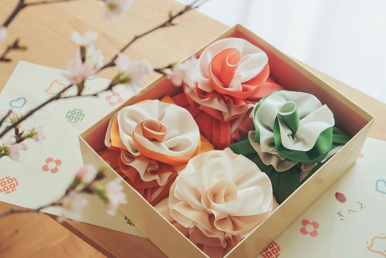 卒業メッセージ・はなむけの言葉の例文特集！一言の文例、先輩へや先生からなどパターン別にご紹介！プレゼント＆ギフトのギフトモール