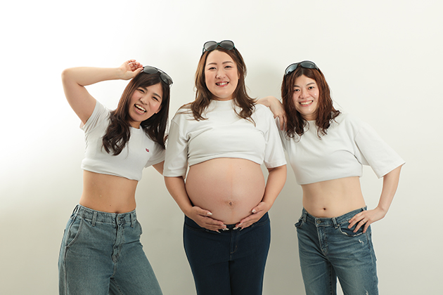 🕊️𓂃◌𓈒𓐍 予定日20日違いのお友達と マタニティフォト🤍🤍妊娠1人目妊娠妊娠後期妊娠9ヶ月妊娠32週初マタ初 マタニティマタニティフォトセルフマタニティフォト女の子ベビー予定女の子ベビーママ令和6年ベビー令和6年8月出産予定