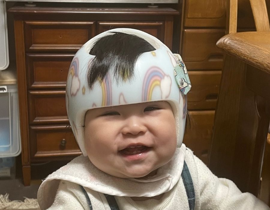 泣き始めた赤ちゃんにママがそっと顔を寄せるとすっと落ち着いて眠りに落ちる赤ちゃんの姿に心温まる 米1 2ねとらぼ