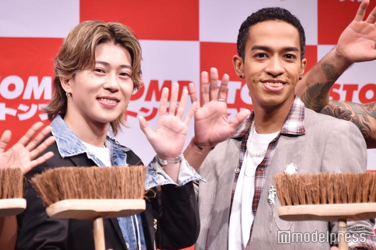 Aぇ！group末澤誠也＆草間リチャード敬太 「STOMP」に大興奮「凄すぎ」「ワクワク止まらない」 - スポニチ Sponichi Annex 芸能