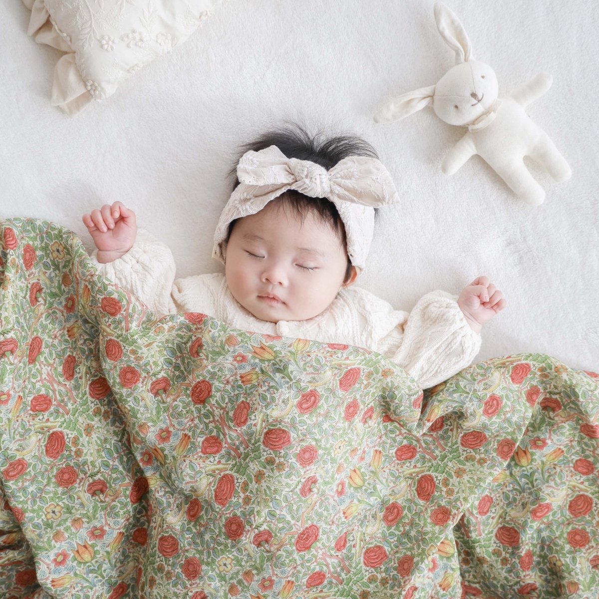 バスタオル ブランケット ガーゼ コットン おくるみ タオル 湯上りタオル 大判 かわいい 赤ちゃん ベビー 綿 赤ちゃん ベビー ガーゼバスタオルバスタオル ベビー 正方形 ふわふわ ガーゼ タオル ガーゼタオル 赤ちゃん 沐浴 湯上がり 速乾 沐浴ガーゼ おくるみ 6重