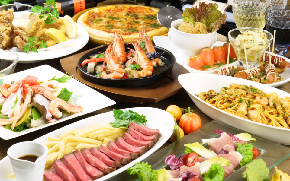 ホームパーティーメニューアイデア集💡🌸Part 2 お家に招く機会も多い🇺🇸 ズボラな私でも作れる簡単なメニューを今回はご紹介します🫡💕 参考になったらぜひ保存お願いします🫶🏻 後で見返す時も保存しておくと便利です✨ ▽トレジョの商品を使った簡単メニュー