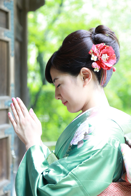 鶴岡八幡宮で振袖ロケーション撮影 : 鎌倉着物スタジオぶろぐ