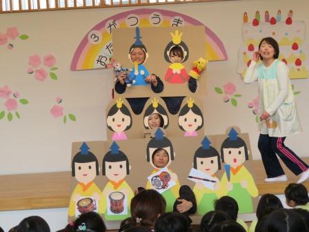 保育士の出し物14選！誕生日会やクリスマス会で使えるネタを紹介します！ - 手ぶら登園 保育コラム