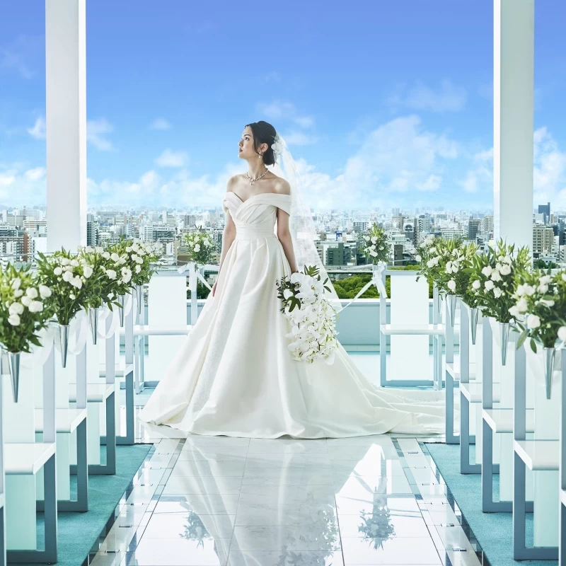 緑の綺麗なロケーションでのドレス撮影』 撮影日：2024年5月8日 鶴見緑地 前撮り結婚式.com 縁photo の撮影レポート Photorait