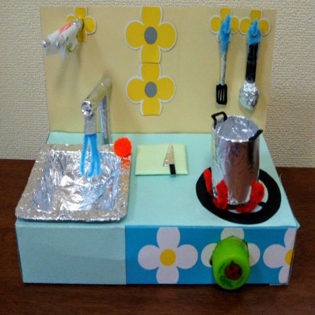 ままごとキッチンの蛇口を手作りする方法！100均活用で簡単に安く作れる！DIYと暮らしを楽しむ