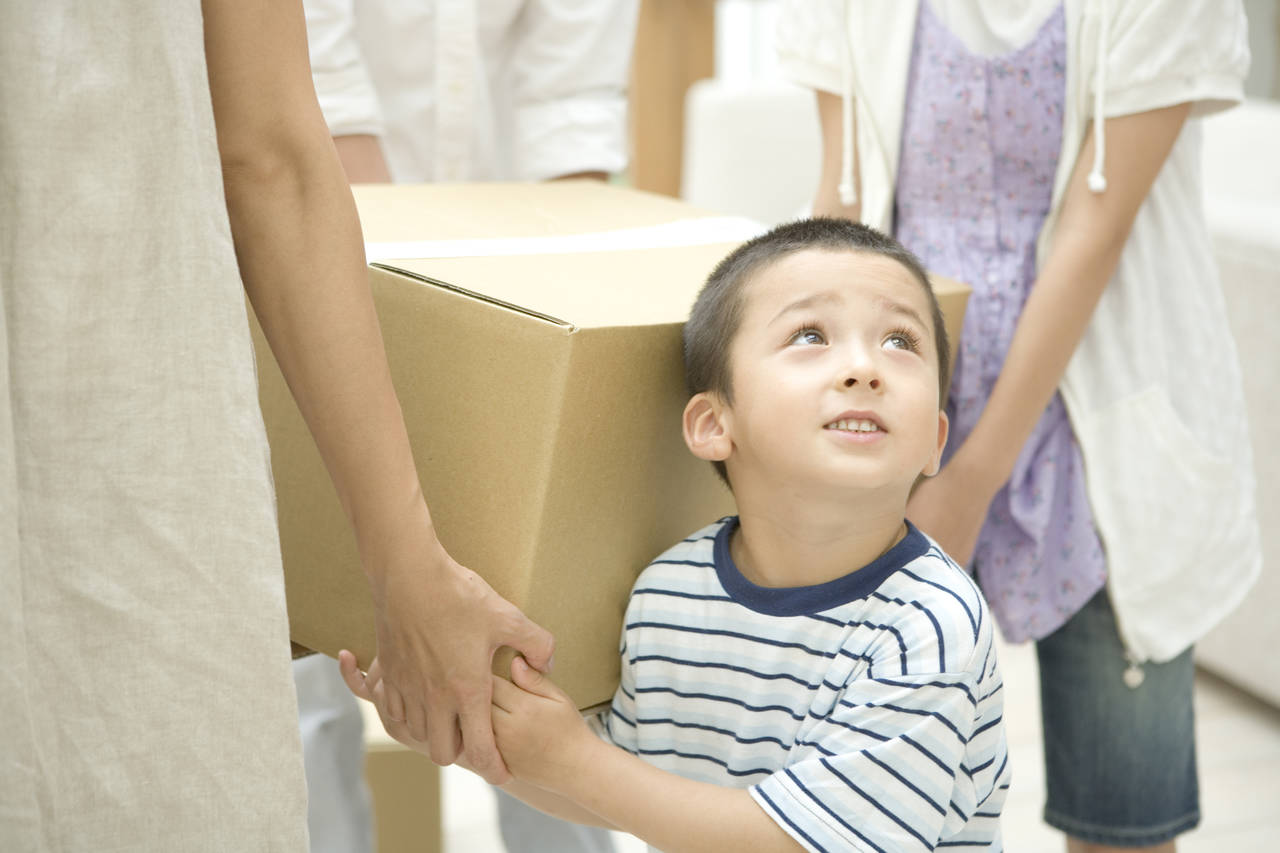 出産前と出産後のどちらが引っ越しに向いている？必要な手続きや転院のポイントをご紹介！ – こだわりギフト専門店「晴日和松吉商店 はれきち 」