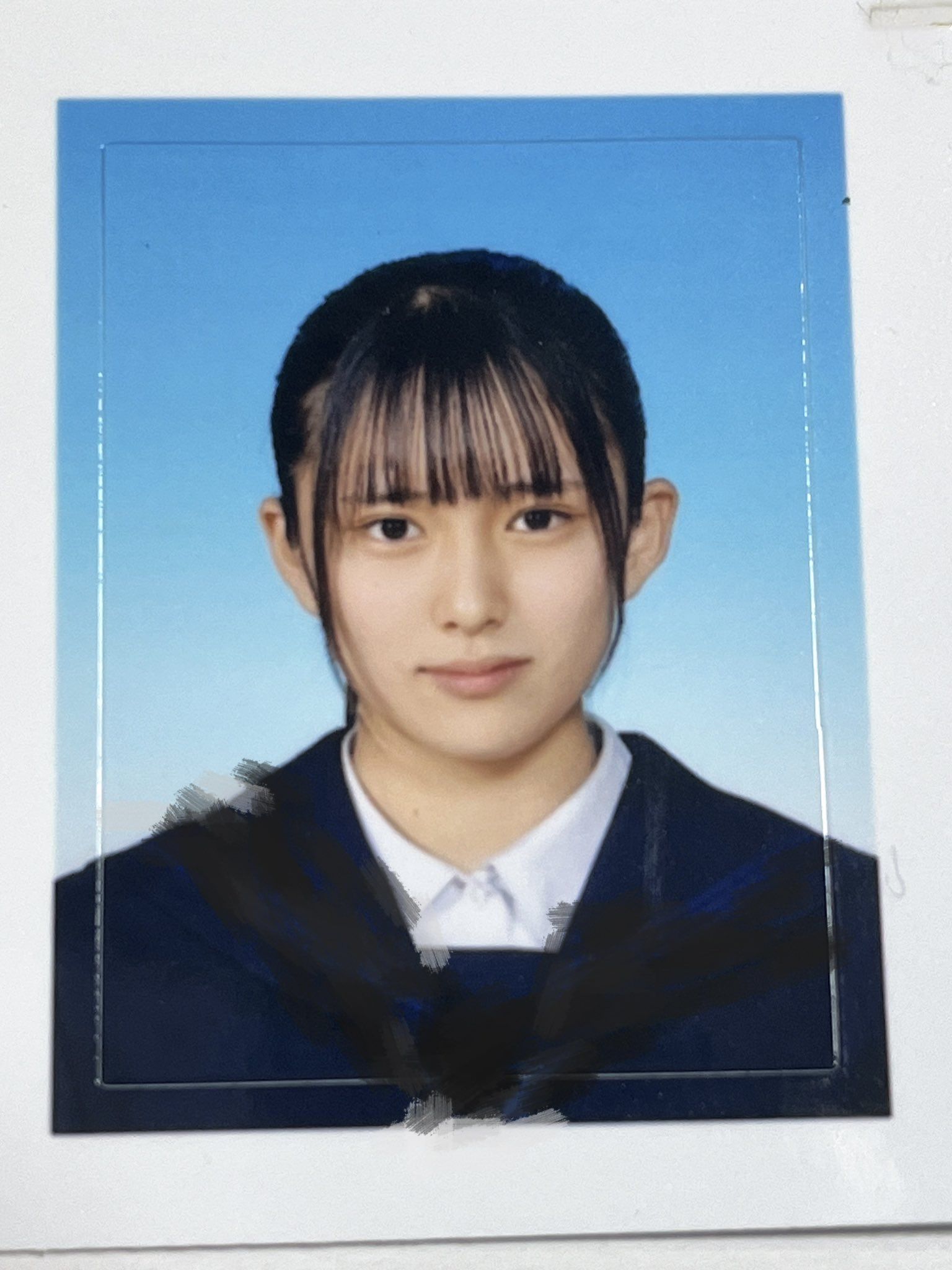 IVE「イソ」の中学、卒アル写真から - 雨の記号 rain symbol