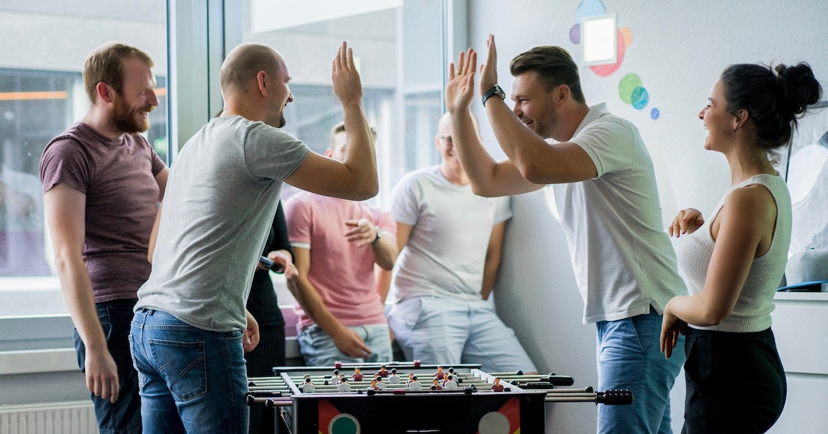 LINEでわかる！職場の男性が好きな人に送る“好き”のサイン -セキララゼクシィ