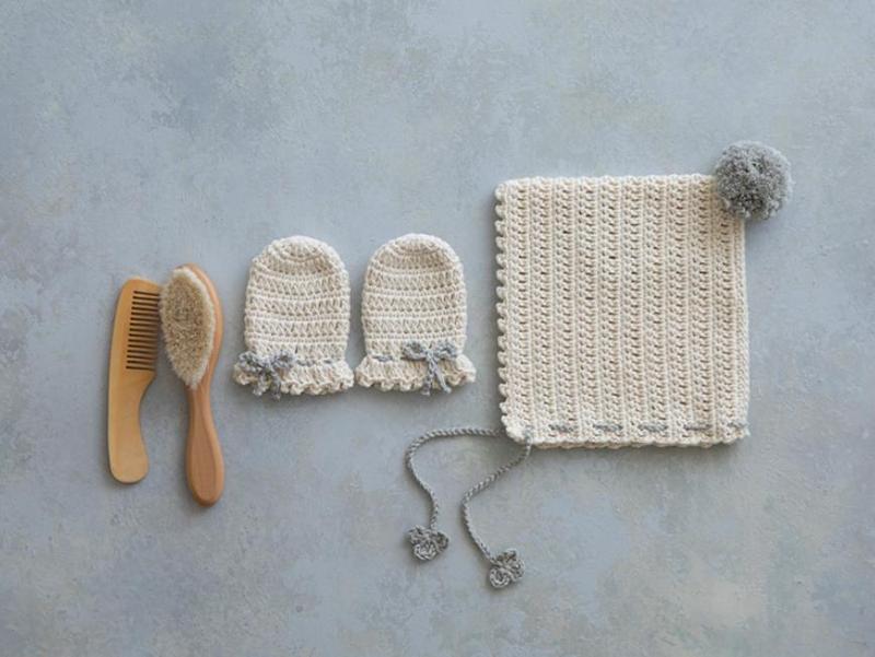 モイモイで編む ベビーボンネット手作りレシピクロバー株式会社