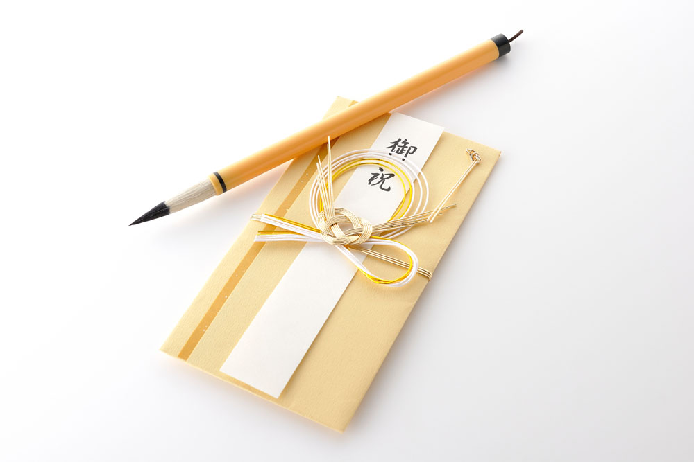 成人祝いにはお返しすべき？ 「成人内祝い」ってあるの？ギフトコンシェルジュ リンベル