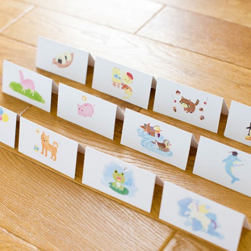 選び取りカード無料テンプレートデザイン。イラストや画像付きも豊富 - Canva キャンバ