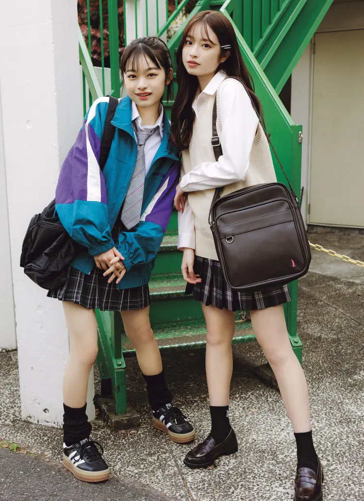 現役JK凪のギャルい制服の着こなし方🎀egg 公式サイト