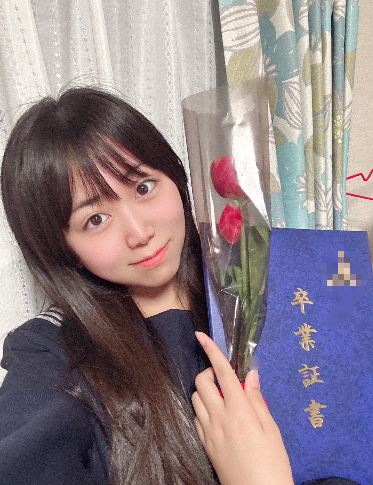 卒業しました❤️💙 中学生になってもがんばります❤️💙 最後の写真は入学式の❤️💙instagraminstagoodプリクラぷりんと倶楽部プリクラポーズinstalike卒業式卒業instaloveみゆはくinstafashion制服プリ制服love