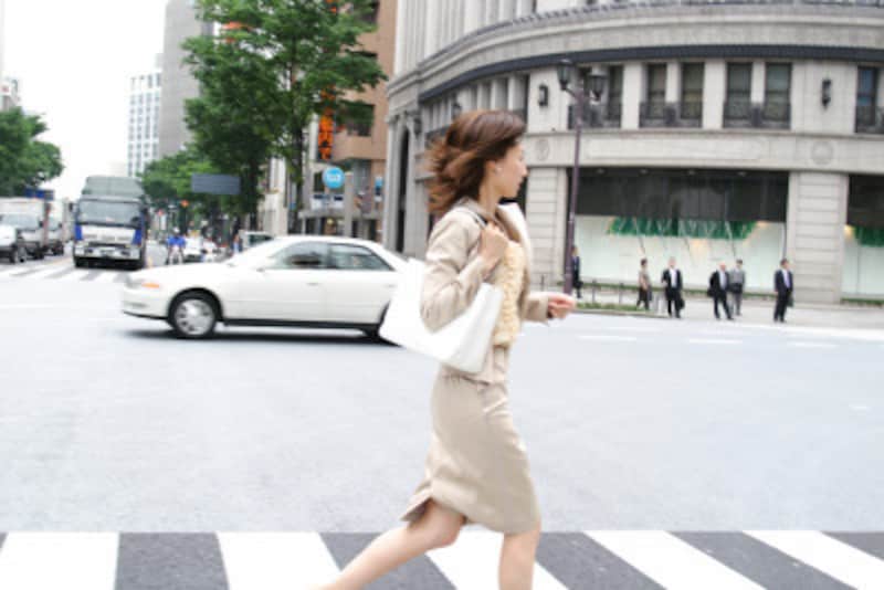 人生最大の遅刻は「1時間」が最多、5時間以上の遅刻は男性が女性の倍 - ITmedia ビジネスオンライン