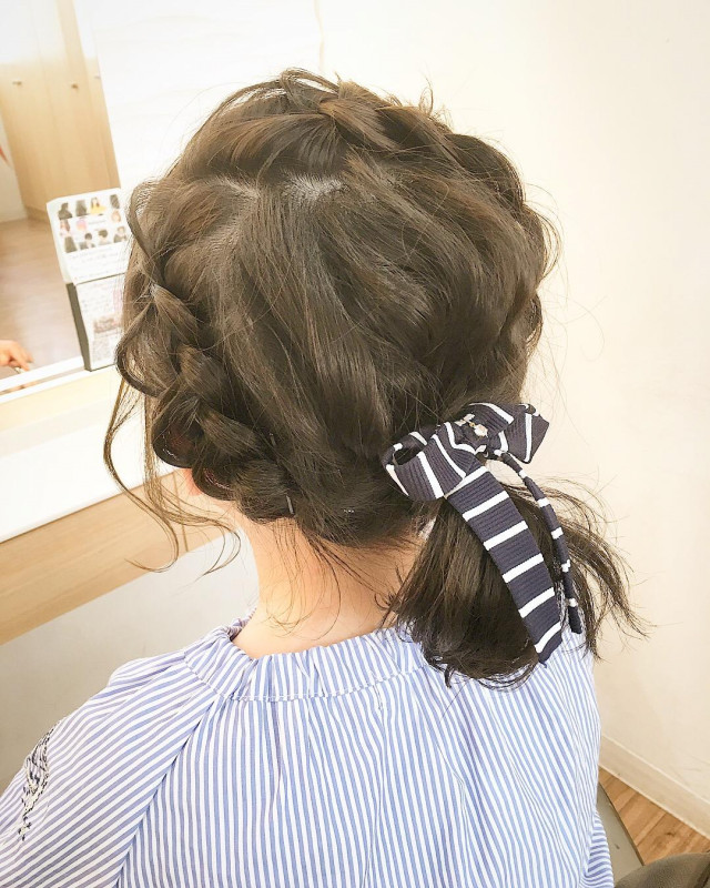 キッズヘアアレンジ 「ハーフアップスタイル」 ヘアアレンジギャラリー写真館ならスタジオキャラット