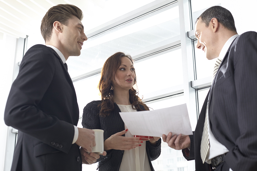 グータッチの写真素材73431118- PIXTA