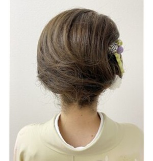 厳選 結婚式でおすすめの髪型・ヘアカタログ2025年秋人気美容室や最新トレンドをチェック