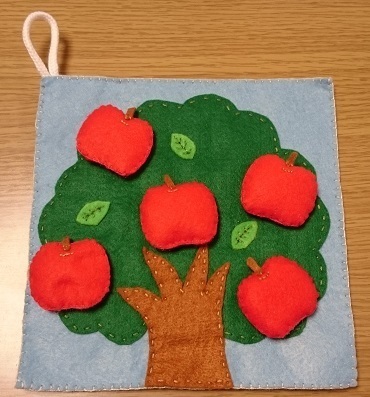 子供とコレクターのための手作りのフェルトのトトロの本、幼児の本の活動のおもちゃ - ショップ Happy Toy House 知育玩具・ぬいぐるみ -Pinkoi