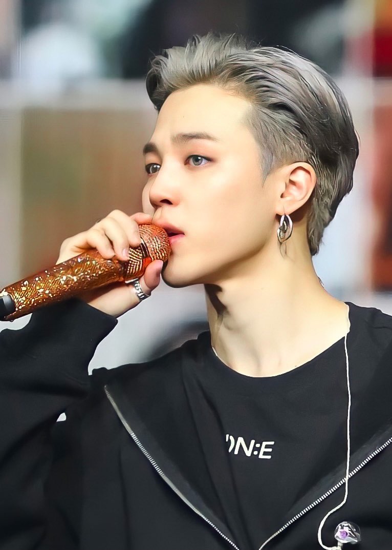 今回は一重がカッコよすぎる 韓国芸能人をご紹介🇰🇷♡ ・ ・ 最近の韓国は一重ブームが来ているそうです❣️ ・ ・ 切れ長の一重まぶたがカッコよすぎる😍✨・ ・韓国韓国オススメ韓国旅行韓国女子韓国情報韓国語勉強韓国留学韓国語会話韓国好きな人