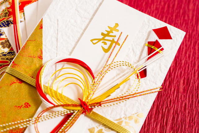 すぐ使える！結婚式ご祝儀袋の書き方・選び方・入れ方の基本マナー - IKINAイキナ