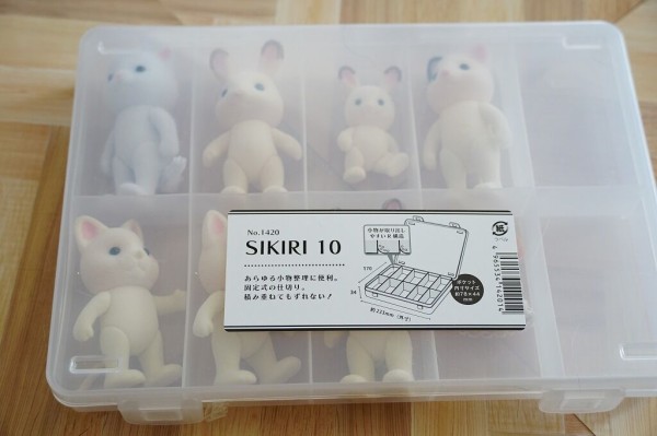 100均DIY シルバニアファミリーのミニチュアガーデンカフェの作り方♪ドールハウスを手作りしよう♪