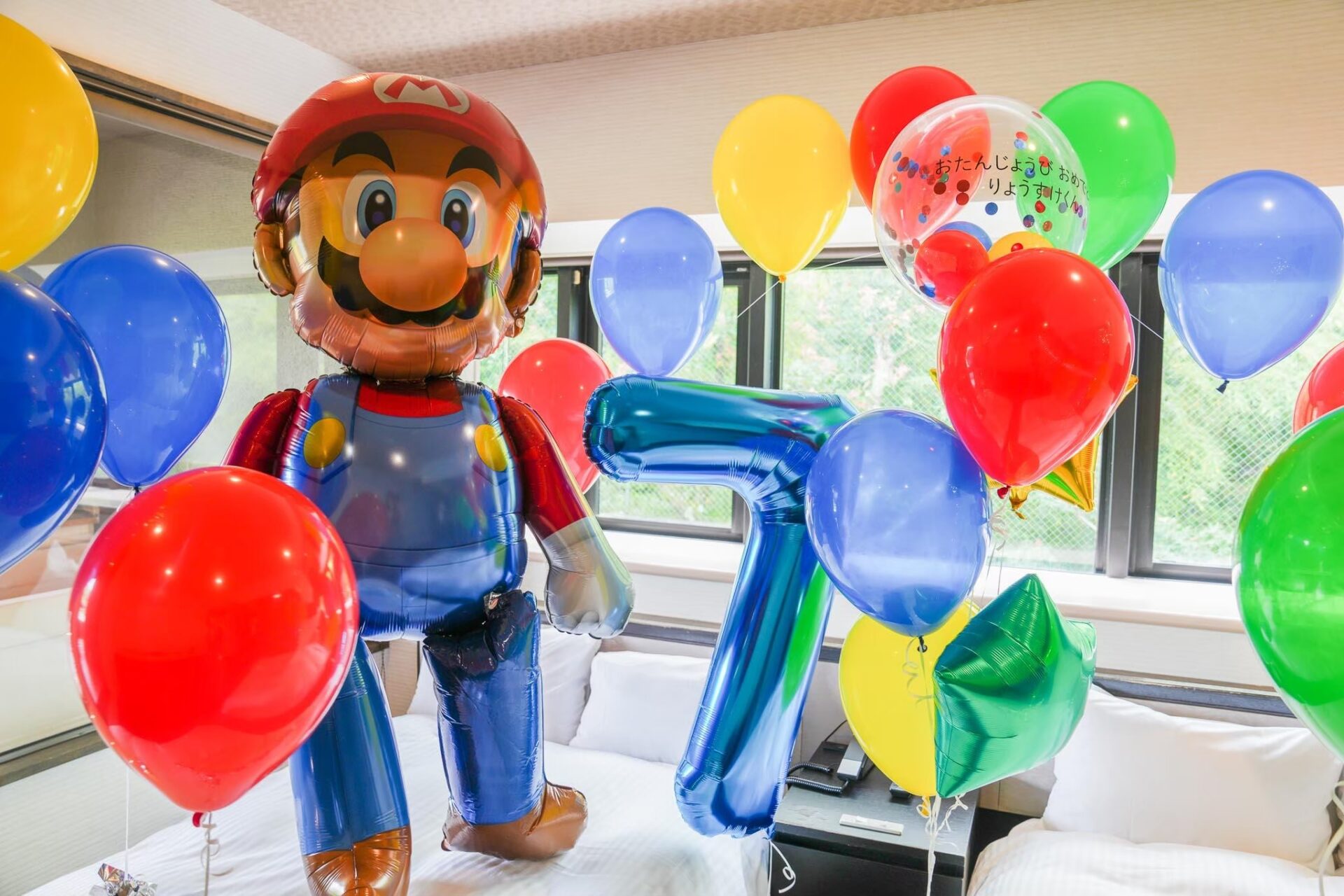 特別な日を彩る ホテルサプライズ オプションアニバーサリー 幕張のホテル 公式 ホテルザマンハッタン