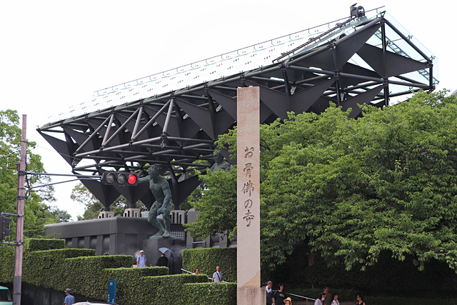 納骨と永代供養の違い 一心寺の場合お墓と永代供養