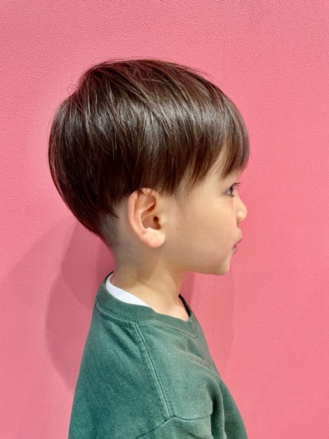 チョッキンズ女の子キッズヘアアレンジ女の子髪型ボブショートヘアショートボブアシメバング短前髪スッキリかわいいキッズカット女の子キッズカット