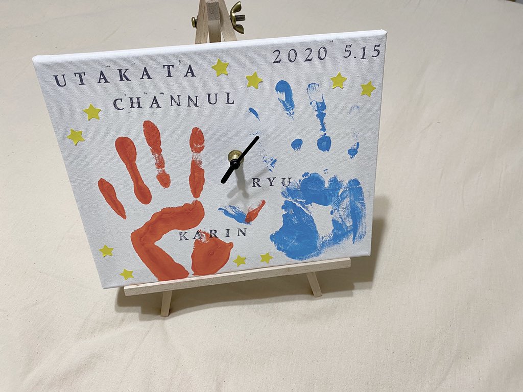 手形×花アート～100均シールとフォトフレームで簡単おしゃれインテリア～