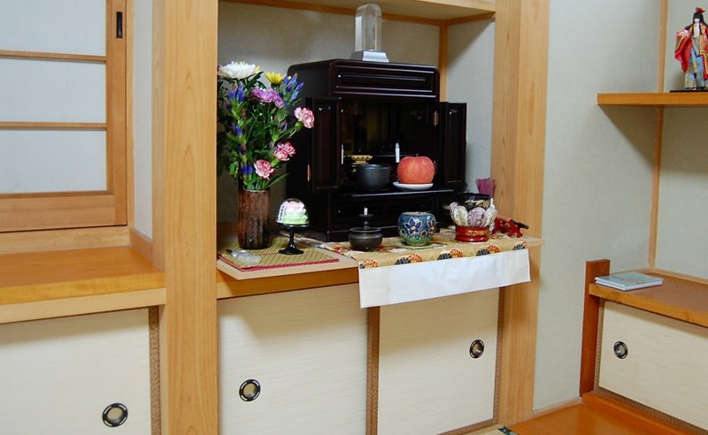 仏壇の置き方や置き場所は？仏壇の向きや方角など買う前に知っておきたいことについて解説仏事コラム暮らしといのりぶつだんのもり