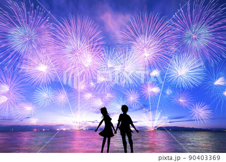 カップルと花火 - No: 24547729写真素材なら「写真AC」無料 フリー ダウンロードOK