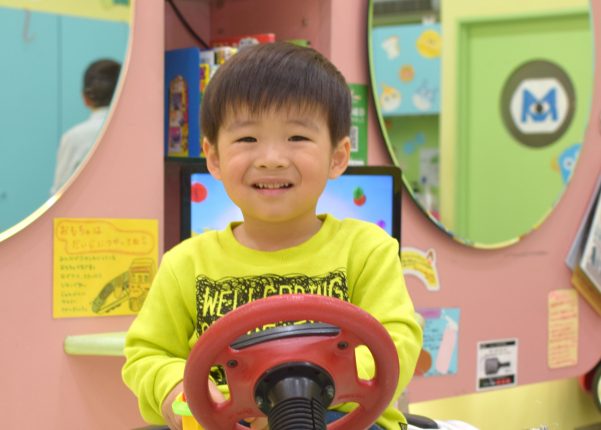 ヘアメイクさんに聞く、子供の髪セルフカット攻略法！ 男の子編VERY