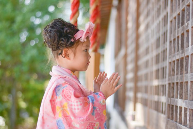 五歳 七五三 大好きなキャラクターのポーズで撮影！江戸川区の写真館スタジオタカノ