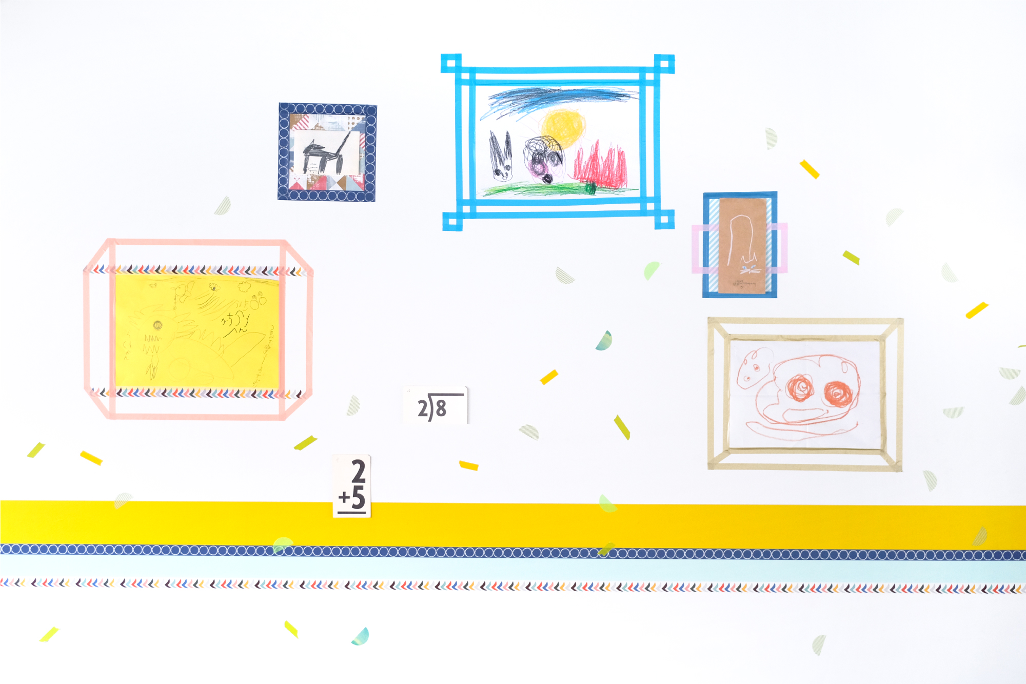 ダイソー商品を使った、壁を傷つけずに子どもの作品を飾る方法habit magazine