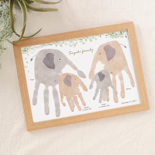 家族の手形をプリントしたアートなTシャツをつくってみよう！＋you.ORIGINALいつものグッズがオリジナルになる