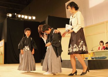 藤井聡太七冠vs“藤井聡太を泣かせた男”伊藤匠七段21世紀生まれの棋士同士のタイトル戦は史上初 竜王戦第一局始まる