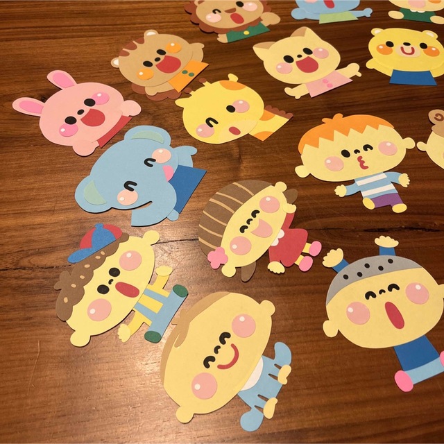 型紙を保育の便利なフリー素材 1月の壁面無料ダウンロード！wosawosa